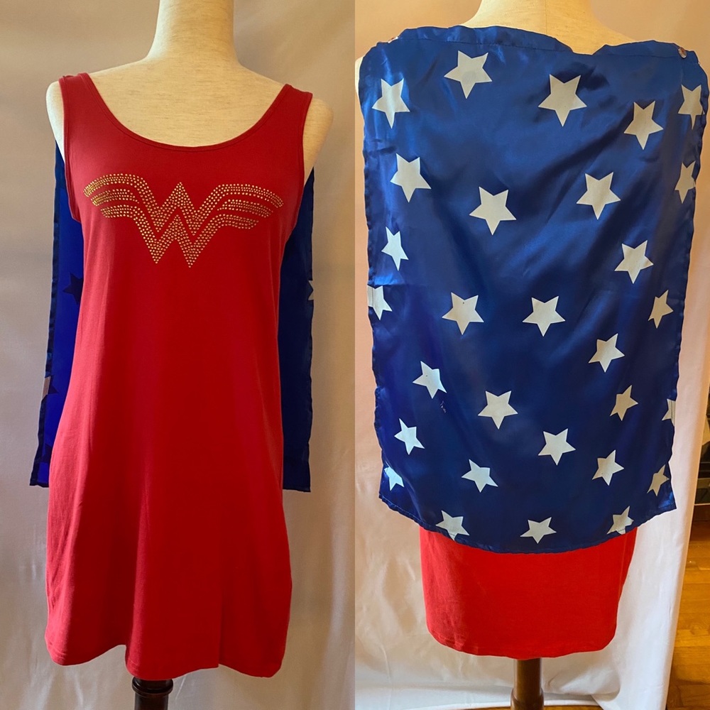 Wonder Woman Halloween dress with removable cape-L. Wig included